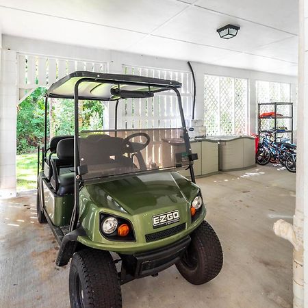 New Listing! Sleeps 10 On Harbor Island - Golf Cart Available For Rent Villa Exterior photo